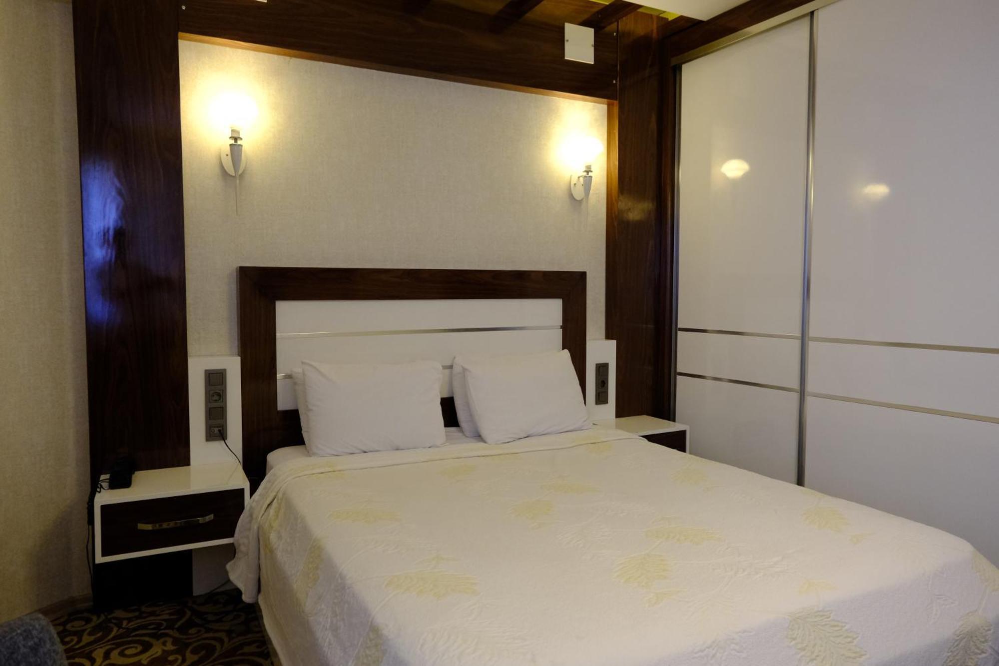 Esin Hotel 데니즐리 외부 사진